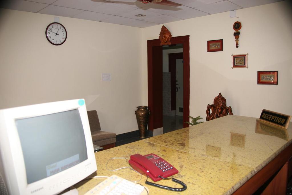 Hotel Maa Kamakhya Puri Eksteriør billede