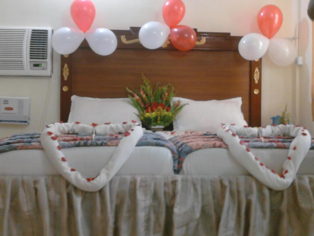 Hotel Maa Kamakhya Puri Eksteriør billede