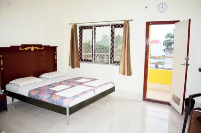 Hotel Maa Kamakhya Puri Værelse billede