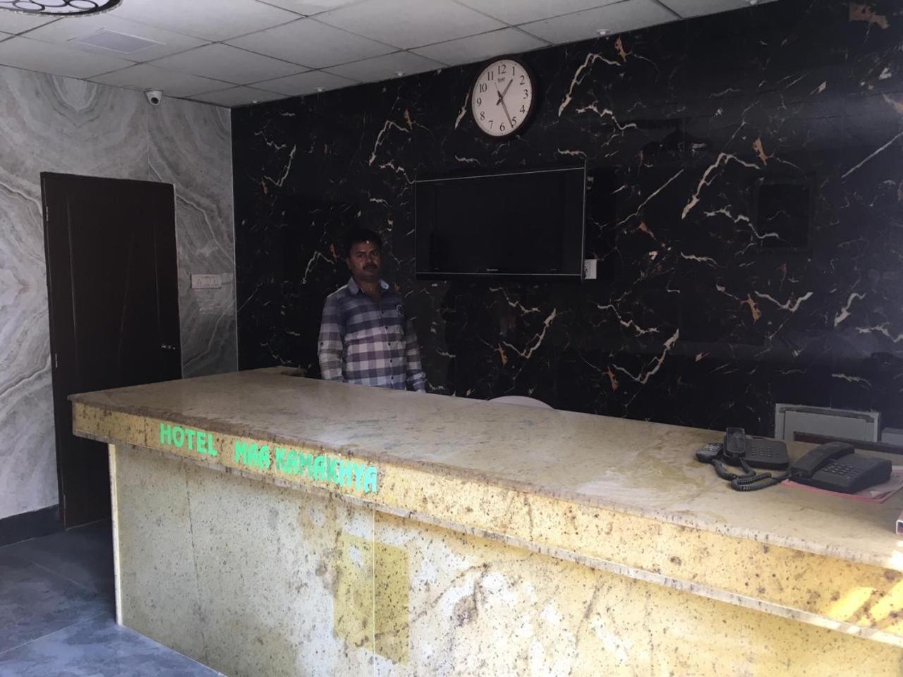 Hotel Maa Kamakhya Puri Eksteriør billede